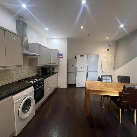 Deluxe Ensuite Double Room With Ensuite Coventry Esterno foto