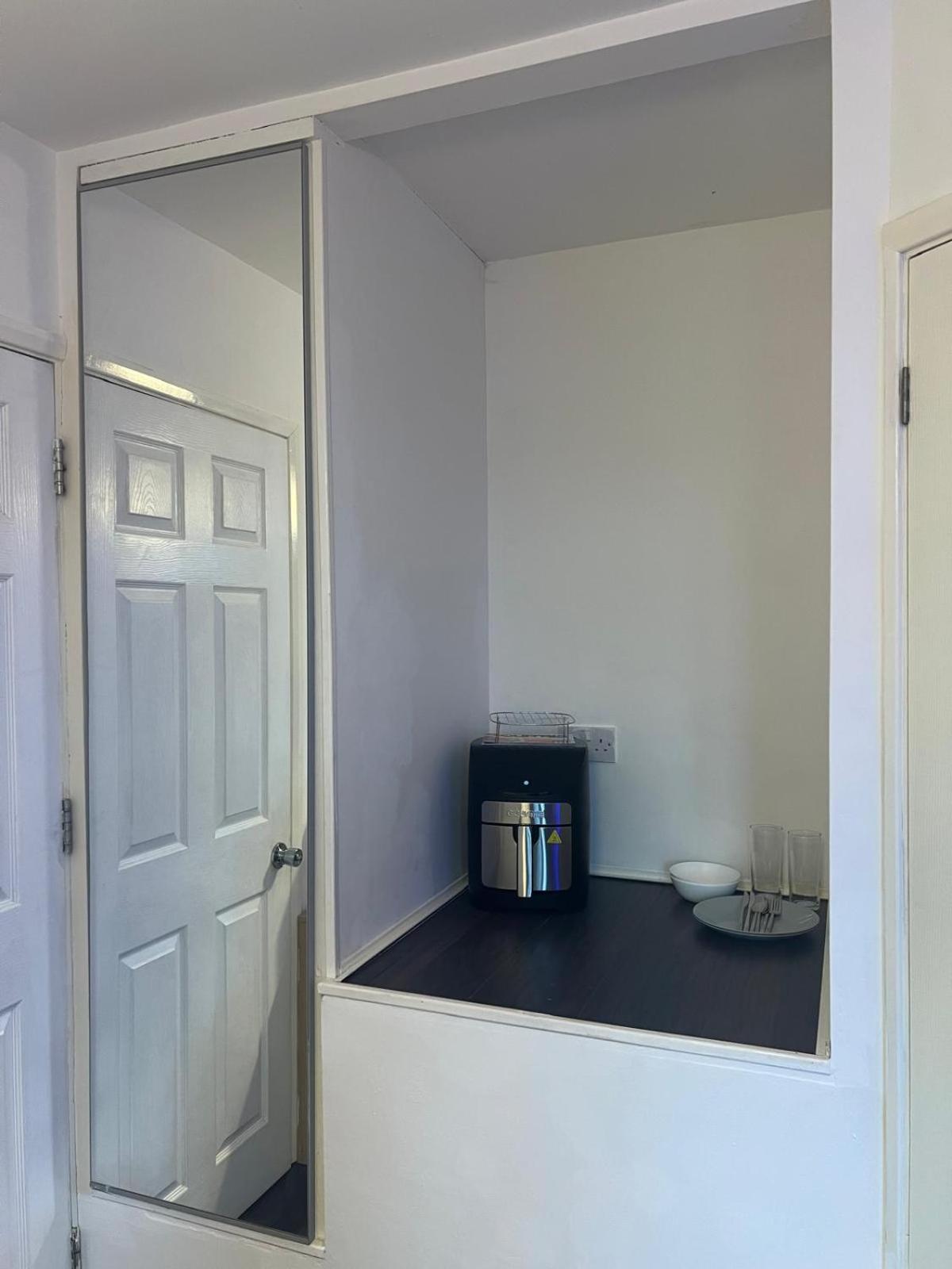 Deluxe Ensuite Double Room With Ensuite Coventry Esterno foto